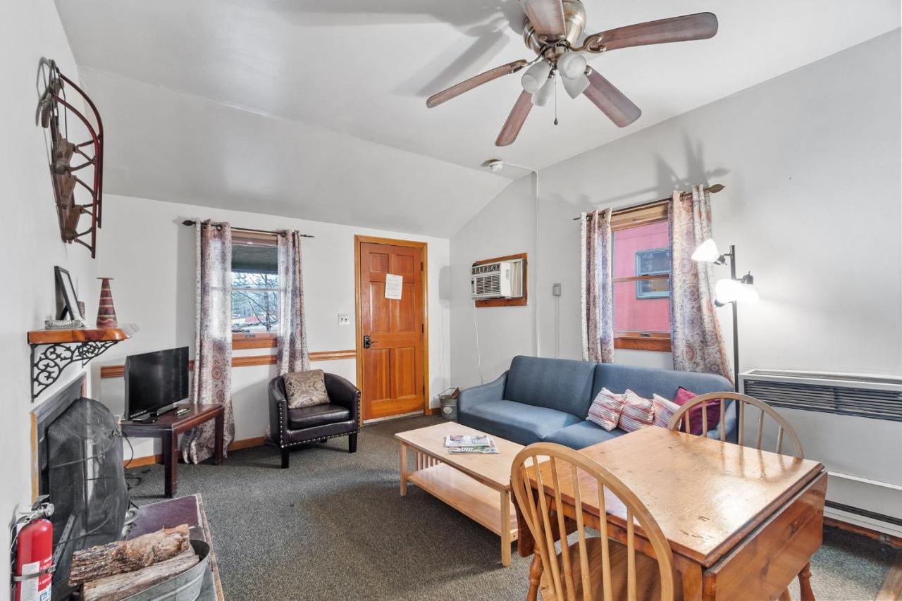 לקוניה Sun Valley Cottages מראה חיצוני תמונה